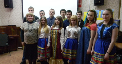 студенты Смоленского строительного колледжа на Дне православной книги в областной библиотеке слепых - фото - 1